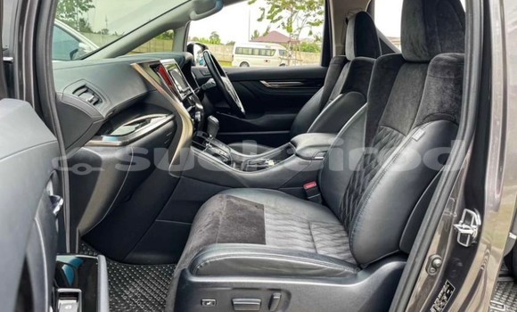 Buy Used Toyota Alphard Other Car in Bangkok in Bangkok Buy Used Toyota Alphard Other Car in Bangkok in Bangkok