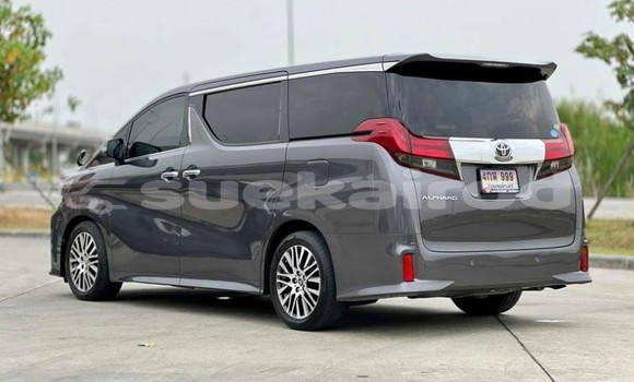Buy Used Toyota Alphard Other Car in Bangkok in Bangkok Buy Used Toyota Alphard Other Car in Bangkok in Bangkok