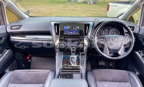 Buy Used Toyota Alphard Other Car in Bangkok in Bangkok Buy Used Toyota Alphard Other Car in Bangkok in Bangkok