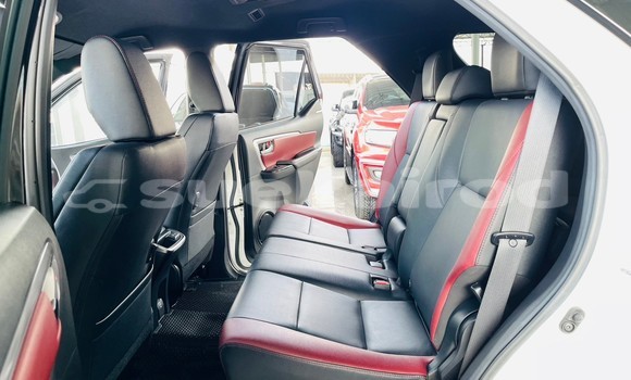 ซื้อ รถมือสอง Toyota Fortuner ขาว รถยนต์ ใน %{เมือง} ใน กรุงเทพมหานคร ซื้อ รถมือสอง Toyota Fortuner ขาว รถยนต์ ใน %{เมือง} ใน กรุงเทพมหานคร