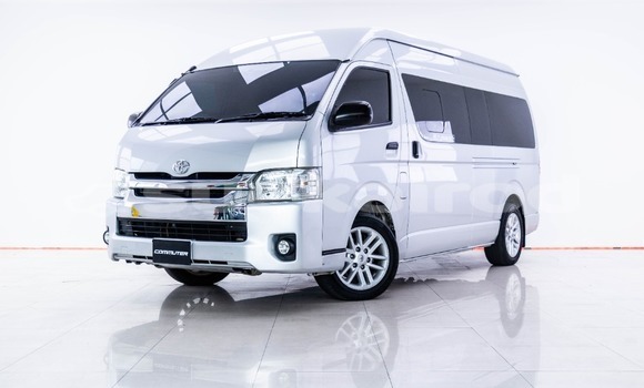 Buy Used Toyota Commuter Other Car in Bangkok in Bangkok Buy Used Toyota Commuter Other Car in Bangkok in Bangkok
