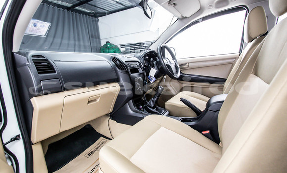 ซื้อ รถมือสอง Isuzu D-Max ขาว รถยนต์ ใน %{เมือง} ใน กรุงเทพมหานคร ซื้อ รถมือสอง Isuzu D-Max ขาว รถยนต์ ใน %{เมือง} ใน กรุงเทพมหานคร