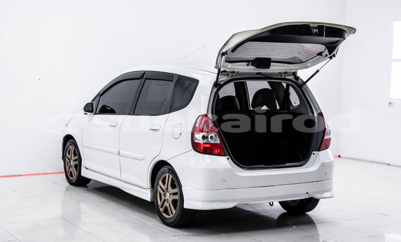 Buy Used Honda Jazz White Car in Bangkok in Bangkok Buy Used Honda Jazz White Car in Bangkok in Bangkok