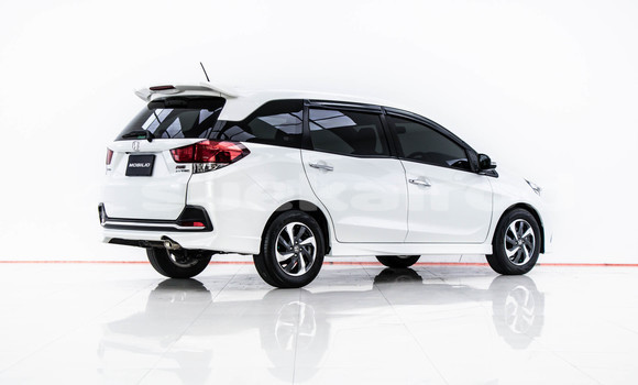 ซื้อ รถมือสอง Honda Mobilio ขาว รถยนต์ ใน %{เมือง} ใน กรุงเทพมหานคร ซื้อ รถมือสอง Honda Mobilio ขาว รถยนต์ ใน %{เมือง} ใน กรุงเทพมหานคร