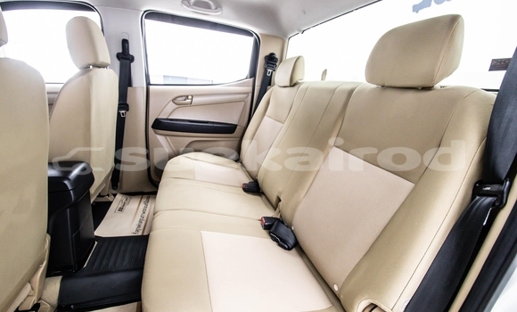 Buy Used Isuzu D-Max White Car in Bangkok in Bangkok Buy Used Isuzu D-Max White Car in Bangkok in Bangkok