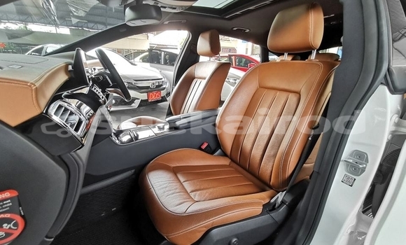 ซื้อ รถมือสอง Mercedes-Benz CLS250 ขาว รถยนต์ ใน %{เมือง} ใน กรุงเทพมหานคร ซื้อ รถมือสอง Mercedes-Benz CLS250 ขาว รถยนต์ ใน %{เมือง} ใน กรุงเทพมหานคร