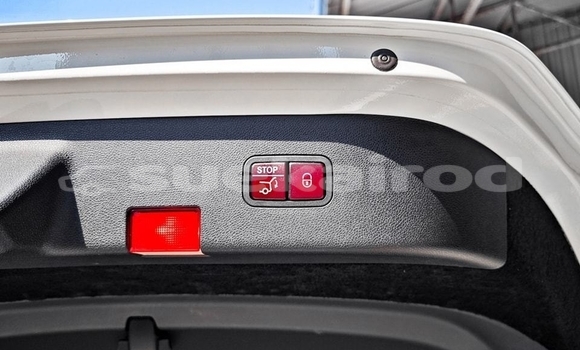 ซื้อ รถมือสอง Mercedes-Benz CLS250 ขาว รถยนต์ ใน %{เมือง} ใน กรุงเทพมหานคร ซื้อ รถมือสอง Mercedes-Benz CLS250 ขาว รถยนต์ ใน %{เมือง} ใน กรุงเทพมหานคร