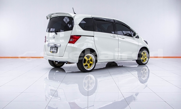 ซื้อ รถมือสอง Honda Freed ขาว รถยนต์ ใน %{เมือง} ใน กรุงเทพมหานคร ซื้อ รถมือสอง Honda Freed ขาว รถยนต์ ใน %{เมือง} ใน กรุงเทพมหานคร
