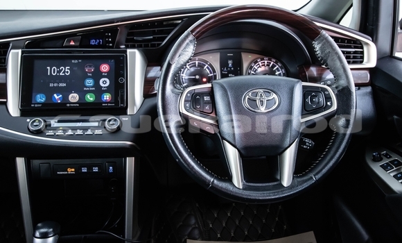 ซื้อ รถมือสอง Toyota Innova สีดำ รถยนต์ ใน %{เมือง} ใน กรุงเทพมหานคร ซื้อ รถมือสอง Toyota Innova สีดำ รถยนต์ ใน %{เมือง} ใน กรุงเทพมหานคร