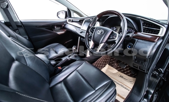 ซื้อ รถมือสอง Toyota Innova สีดำ รถยนต์ ใน %{เมือง} ใน กรุงเทพมหานคร ซื้อ รถมือสอง Toyota Innova สีดำ รถยนต์ ใน %{เมือง} ใน กรุงเทพมหานคร