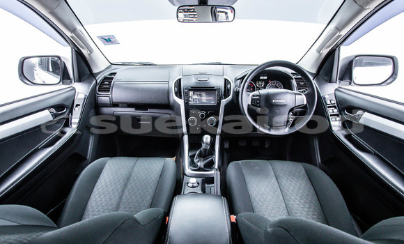 ซื้อ รถมือสอง Isuzu D-Max ขาว รถยนต์ ใน %{เมือง} ใน กรุงเทพมหานคร ซื้อ รถมือสอง Isuzu D-Max ขาว รถยนต์ ใน %{เมือง} ใน กรุงเทพมหานคร