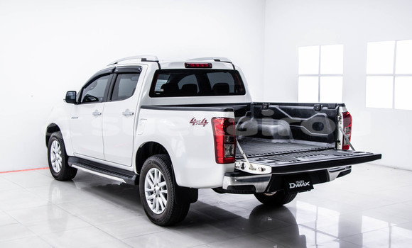 ซื้อ รถมือสอง Isuzu D-Max ขาว รถยนต์ ใน %{เมือง} ใน กรุงเทพมหานคร ซื้อ รถมือสอง Isuzu D-Max ขาว รถยนต์ ใน %{เมือง} ใน กรุงเทพมหานคร