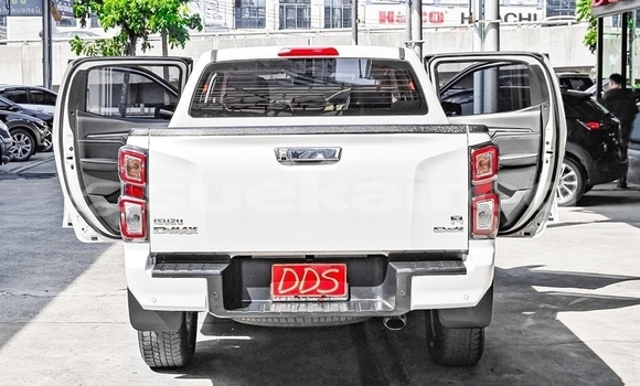 ซื้อ รถมือสอง Isuzu D-Max ขาว รถยนต์ ใน %{เมือง} ใน กรุงเทพมหานคร ซื้อ รถมือสอง Isuzu D-Max ขาว รถยนต์ ใน %{เมือง} ใน กรุงเทพมหานคร