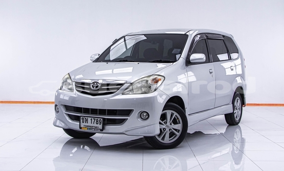Buy Used Toyota Avanza Silver Car in Bangkok in Bangkok Buy Used Toyota Avanza Silver Car in Bangkok in Bangkok