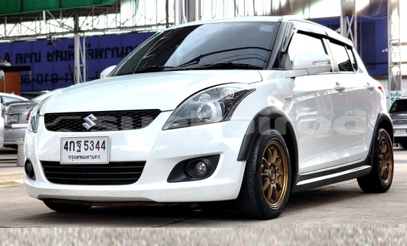 Buy Used Suzuki Swift White Car in Bangkok in Bangkok Buy Used Suzuki Swift White Car in Bangkok in Bangkok