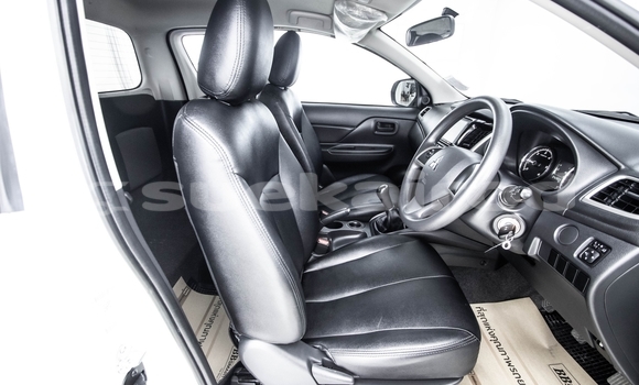 Buy Used Mitsubishi Triton White Car in Bangkok in Bangkok Buy Used Mitsubishi Triton White Car in Bangkok in Bangkok