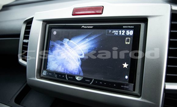 Buy Used Honda Freed White Car in Bangkok in Bangkok Buy Used Honda Freed White Car in Bangkok in Bangkok