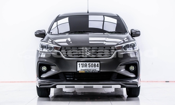 ซื้อ รถมือสอง Suzuki Ertiga สีน้ำตาล รถยนต์ ใน %{เมือง} ใน กรุงเทพมหานคร