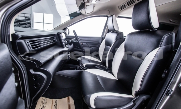 Buy Used Suzuki Ertiga Brown Car in Bangkok in Bangkok Buy Used Suzuki Ertiga Brown Car in Bangkok in Bangkok