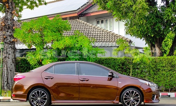 ซื้อ รถมือสอง Toyota Altis สีน้ำตาล รถยนต์ ใน %{เมือง} ใน กรุงเทพมหานคร ซื้อ รถมือสอง Toyota Altis สีน้ำตาล รถยนต์ ใน %{เมือง} ใน กรุงเทพมหานคร