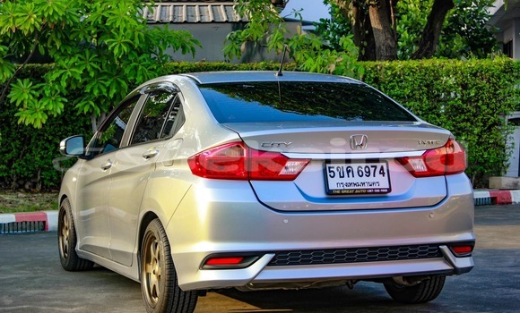 Buy Used Honda City Other Car in Bangkok in Bangkok Buy Used Honda City Other Car in Bangkok in Bangkok