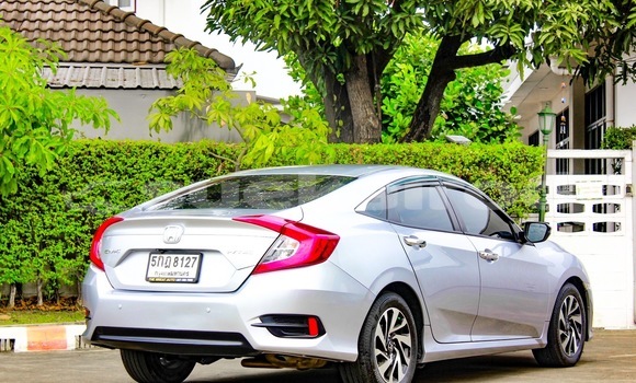 ซื้อ รถมือสอง Honda Civic เงิน รถยนต์ ใน %{เมือง} ใน กรุงเทพมหานคร ซื้อ รถมือสอง Honda Civic เงิน รถยนต์ ใน %{เมือง} ใน กรุงเทพมหานคร