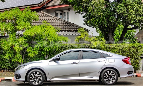 ซื้อ รถมือสอง Honda Civic เงิน รถยนต์ ใน %{เมือง} ใน กรุงเทพมหานคร ซื้อ รถมือสอง Honda Civic เงิน รถยนต์ ใน %{เมือง} ใน กรุงเทพมหานคร