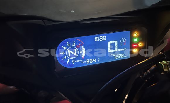 Buy Used Honda CBR Red Bike in Phetchaburi in Phetchaburi Buy Used Honda CBR Red Bike in Phetchaburi in Phetchaburi