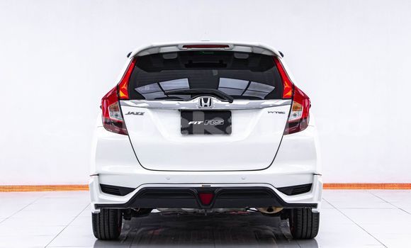 ซื้อ รถมือสอง Honda Jazz ขาว รถยนต์ ใน %{เมือง} ใน กรุงเทพมหานคร ซื้อ รถมือสอง Honda Jazz ขาว รถยนต์ ใน %{เมือง} ใน กรุงเทพมหานคร