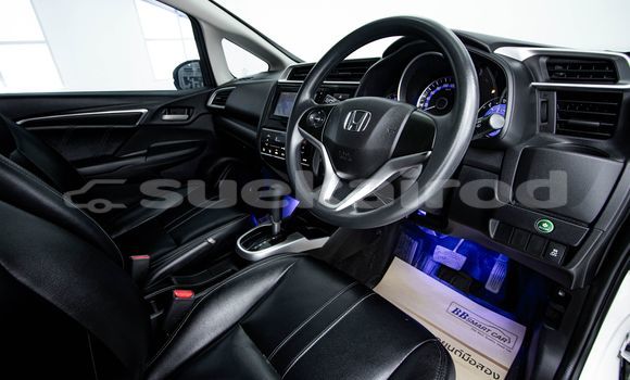 ซื้อ รถมือสอง Honda Jazz ขาว รถยนต์ ใน %{เมือง} ใน กรุงเทพมหานคร ซื้อ รถมือสอง Honda Jazz ขาว รถยนต์ ใน %{เมือง} ใน กรุงเทพมหานคร