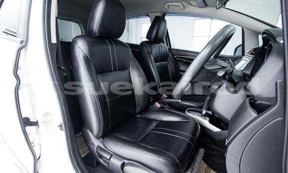 ซื้อ รถมือสอง Honda Jazz ขาว รถยนต์ ใน %{เมือง} ใน กรุงเทพมหานคร ซื้อ รถมือสอง Honda Jazz ขาว รถยนต์ ใน %{เมือง} ใน กรุงเทพมหานคร