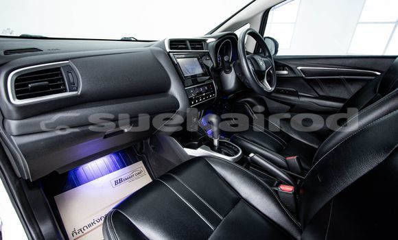 ซื้อ รถมือสอง Honda Jazz ขาว รถยนต์ ใน %{เมือง} ใน กรุงเทพมหานคร ซื้อ รถมือสอง Honda Jazz ขาว รถยนต์ ใน %{เมือง} ใน กรุงเทพมหานคร
