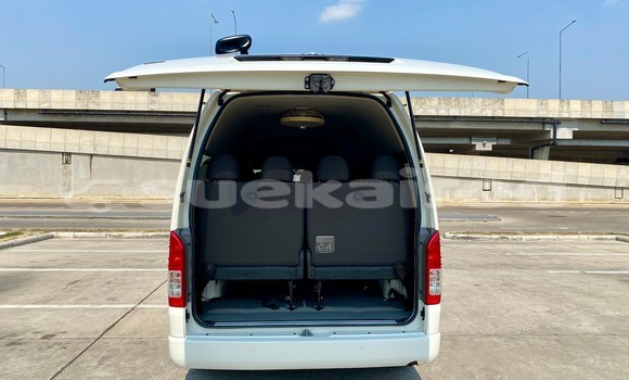 ซื้อ รถมือสอง Toyota Commuter ขาว รถยนต์ ใน %{เมือง} ใน กรุงเทพมหานคร ซื้อ รถมือสอง Toyota Commuter ขาว รถยนต์ ใน %{เมือง} ใน กรุงเทพมหานคร