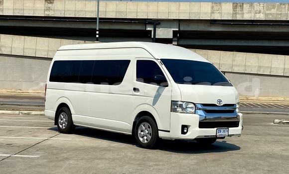 ซื้อ รถมือสอง Toyota Commuter ขาว รถยนต์ ใน %{เมือง} ใน กรุงเทพมหานคร ซื้อ รถมือสอง Toyota Commuter ขาว รถยนต์ ใน %{เมือง} ใน กรุงเทพมหานคร