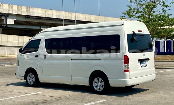 ซื้อ รถมือสอง Toyota Commuter ขาว รถยนต์ ใน %{เมือง} ใน กรุงเทพมหานคร ซื้อ รถมือสอง Toyota Commuter ขาว รถยนต์ ใน %{เมือง} ใน กรุงเทพมหานคร