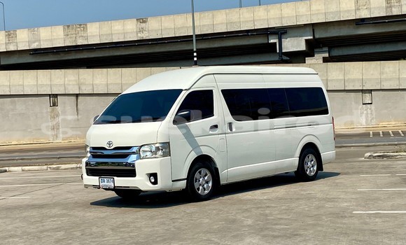 ซื้อ รถมือสอง Toyota Commuter ขาว รถยนต์ ใน %{เมือง} ใน กรุงเทพมหานคร ซื้อ รถมือสอง Toyota Commuter ขาว รถยนต์ ใน %{เมือง} ใน กรุงเทพมหานคร