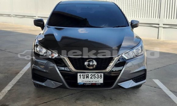 ซื้อ รถมือสอง Nissan Almera อื่น ๆ รถยนต์ ใน %{เมือง} ใน กรุงเทพมหานคร