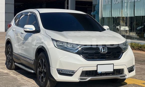 Buy Used Honda CR-V White Car in Bangkok in Bangkok