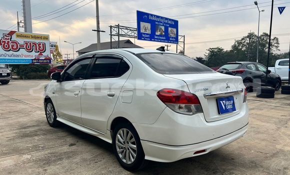 ซื้อ รถมือสอง Mitsubishi Attrage ขาว รถยนต์ ใน %{เมือง} ใน กรุงเทพมหานคร ซื้อ รถมือสอง Mitsubishi Attrage ขาว รถยนต์ ใน %{เมือง} ใน กรุงเทพมหานคร