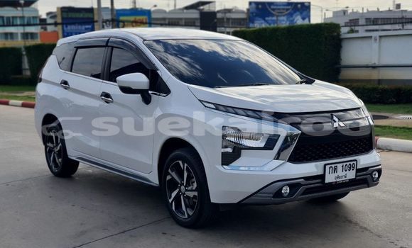 ซื้อ รถมือสอง Mitsubishi Xpander ขาว รถยนต์ ใน %{เมือง} ใน กรุงเทพมหานคร
