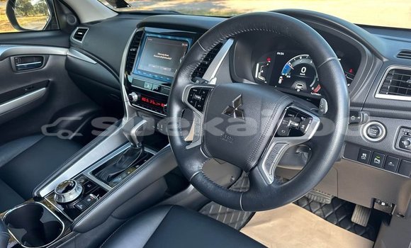 ซื้อ รถมือสอง Mitsubishi Pajero สีดำ รถยนต์ ใน %{เมือง} ใน กรุงเทพมหานคร ซื้อ รถมือสอง Mitsubishi Pajero สีดำ รถยนต์ ใน %{เมือง} ใน กรุงเทพมหานคร