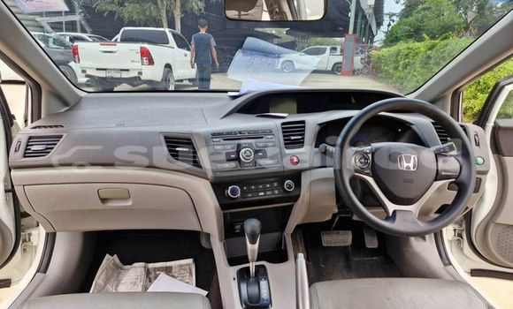 ซื้อ รถมือสอง Honda Civic ขาว รถยนต์ ใน %{เมือง} ใน กรุงเทพมหานคร ซื้อ รถมือสอง Honda Civic ขาว รถยนต์ ใน %{เมือง} ใน กรุงเทพมหานคร