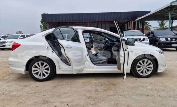 ซื้อ รถมือสอง Honda Civic ขาว รถยนต์ ใน %{เมือง} ใน กรุงเทพมหานคร ซื้อ รถมือสอง Honda Civic ขาว รถยนต์ ใน %{เมือง} ใน กรุงเทพมหานคร
