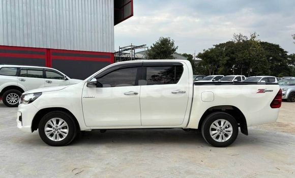 ซื้อ รถมือสอง Toyota Hiluxe Revo ขาว รถยนต์ ใน %{เมือง} ใน กรุงเทพมหานคร ซื้อ รถมือสอง Toyota Hiluxe Revo ขาว รถยนต์ ใน %{เมือง} ใน กรุงเทพมหานคร