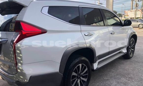 ซื้อ รถมือสอง Mitsubishi Lancer ขาว รถยนต์ ใน %{เมือง} ใน กรุงเทพมหานคร ซื้อ รถมือสอง Mitsubishi Lancer ขาว รถยนต์ ใน %{เมือง} ใน กรุงเทพมหานคร