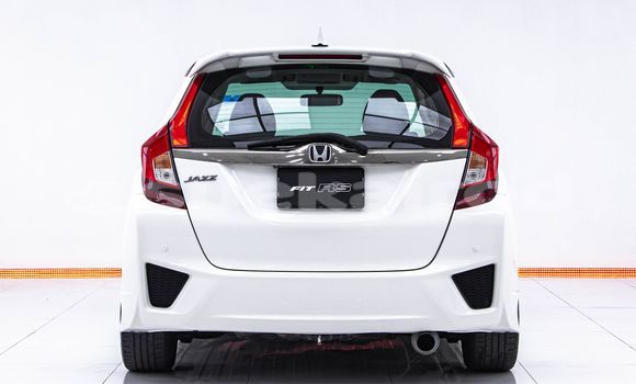 Buy Used Honda Jazz White Car in Bangkok in Bangkok Buy Used Honda Jazz White Car in Bangkok in Bangkok