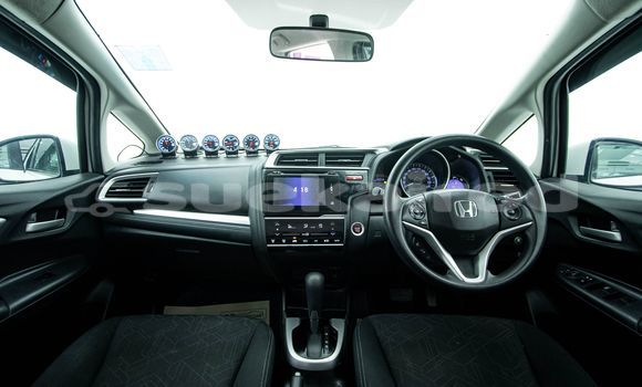 Buy Used Honda Jazz White Car in Bangkok in Bangkok Buy Used Honda Jazz White Car in Bangkok in Bangkok