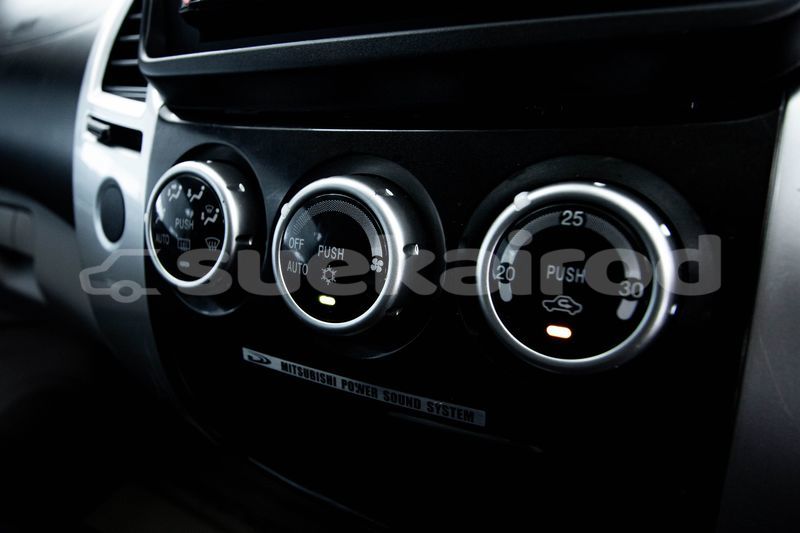 Big with watermark mitsubishi pajero bangkok bangkok 69015