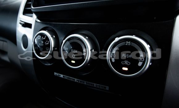 Buy Used Mitsubishi Pajero Brown Car in Bangkok in Bangkok Buy Used Mitsubishi Pajero Brown Car in Bangkok in Bangkok