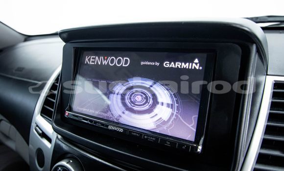 Buy Used Mitsubishi Pajero Brown Car in Bangkok in Bangkok Buy Used Mitsubishi Pajero Brown Car in Bangkok in Bangkok